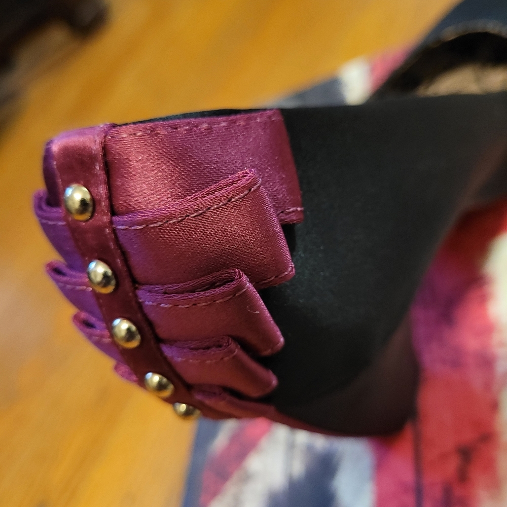 London Rebel heels - Picture 3 of 3